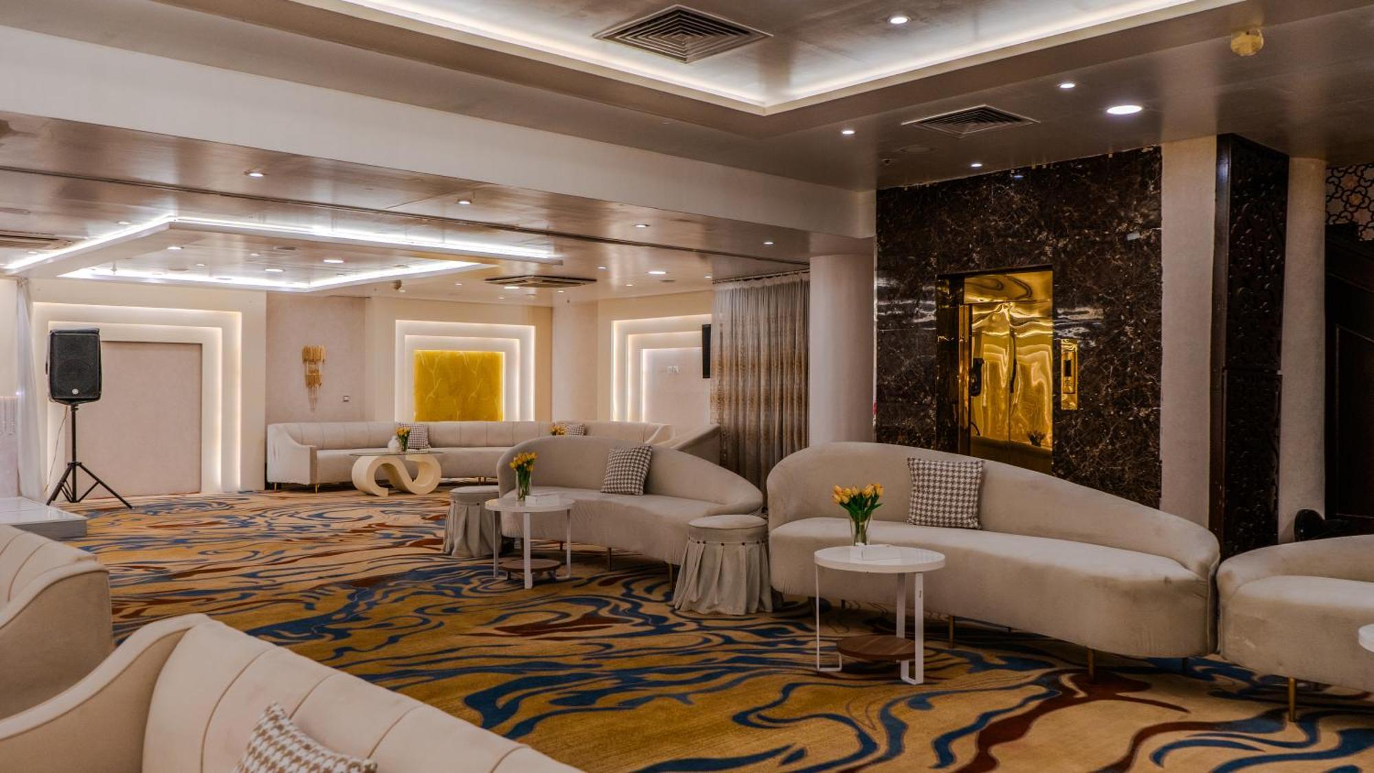 Warwick Al Dabab Riyadh Exteriör bild