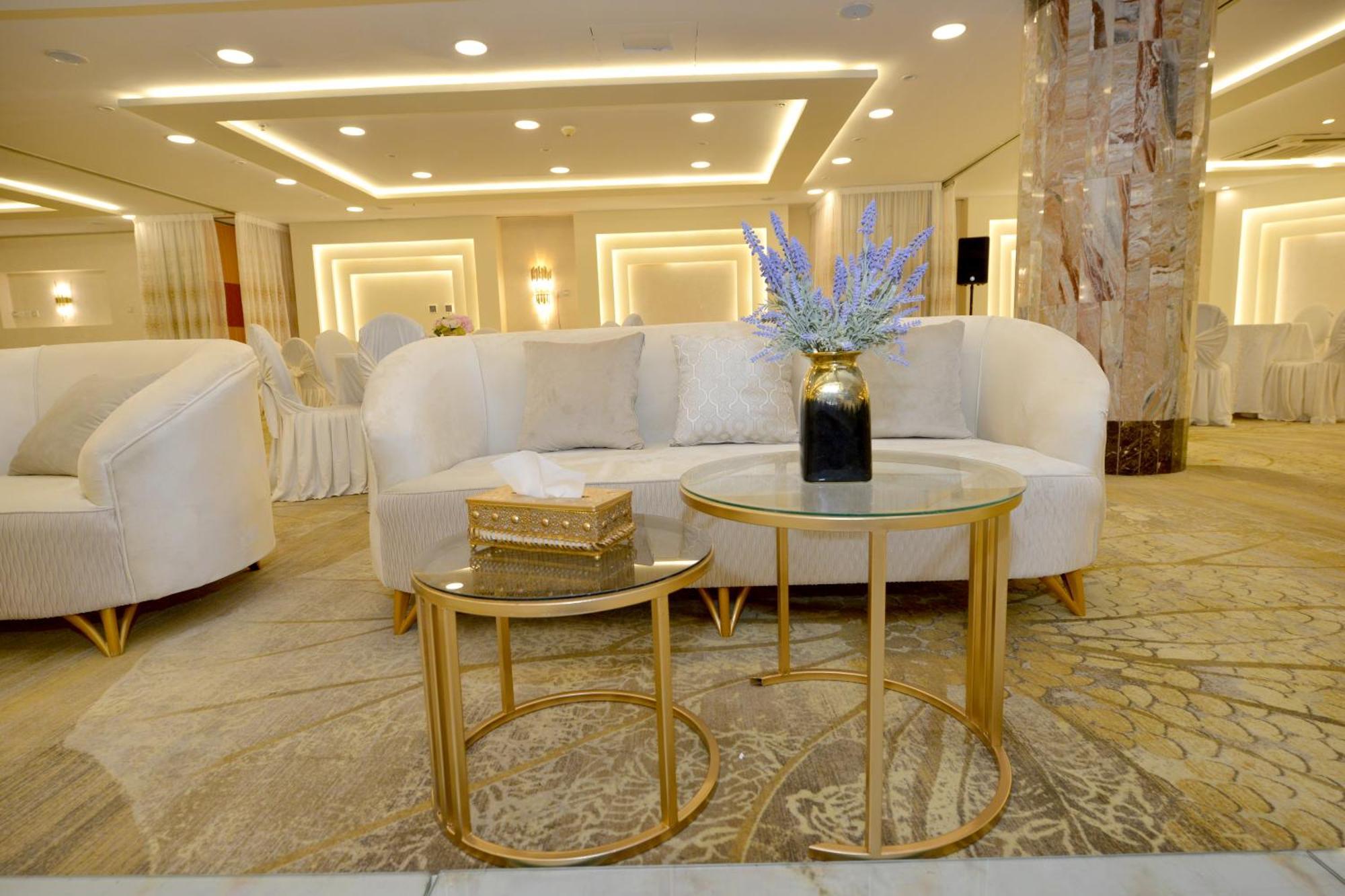 Warwick Al Dabab Riyadh Exteriör bild